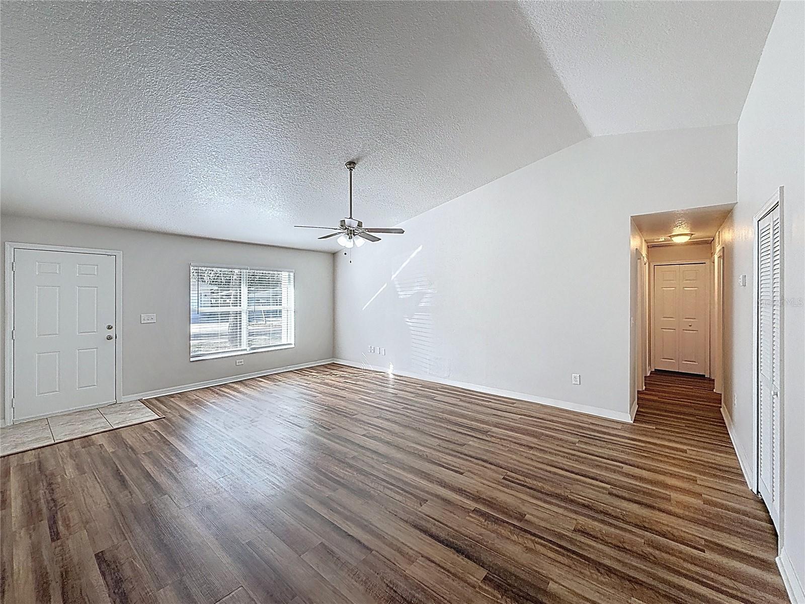 Image 12 of 23 For 8717 Dexter Avenue