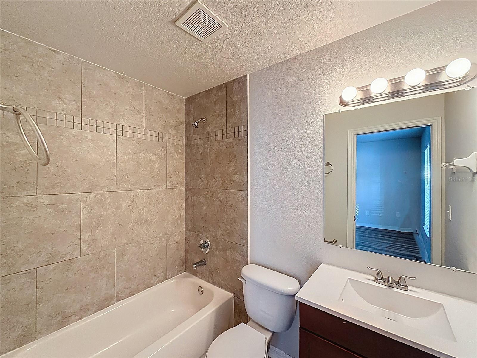 Image 16 of 23 For 8717 Dexter Avenue