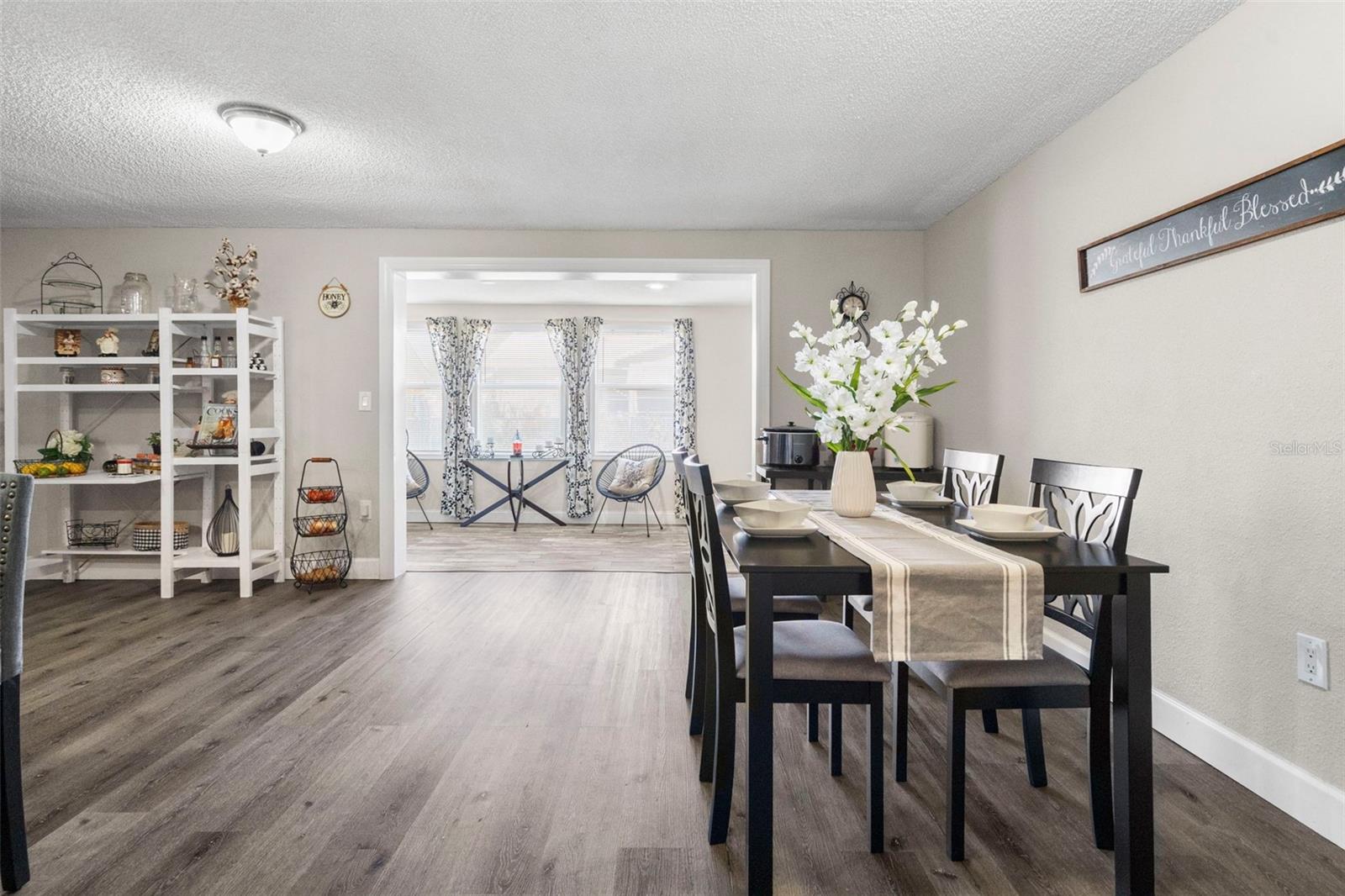 Image 21 of 37 For 6333 Aberdeen Avenue