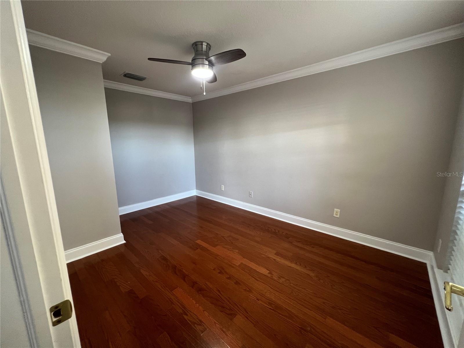 Image 19 of 27 For 614 Yardarm Drive 7