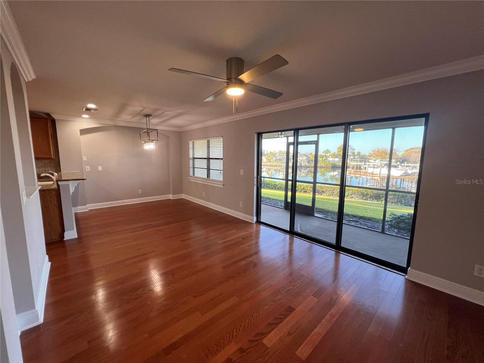 Image 5 of 27 For 614 Yardarm Drive 7