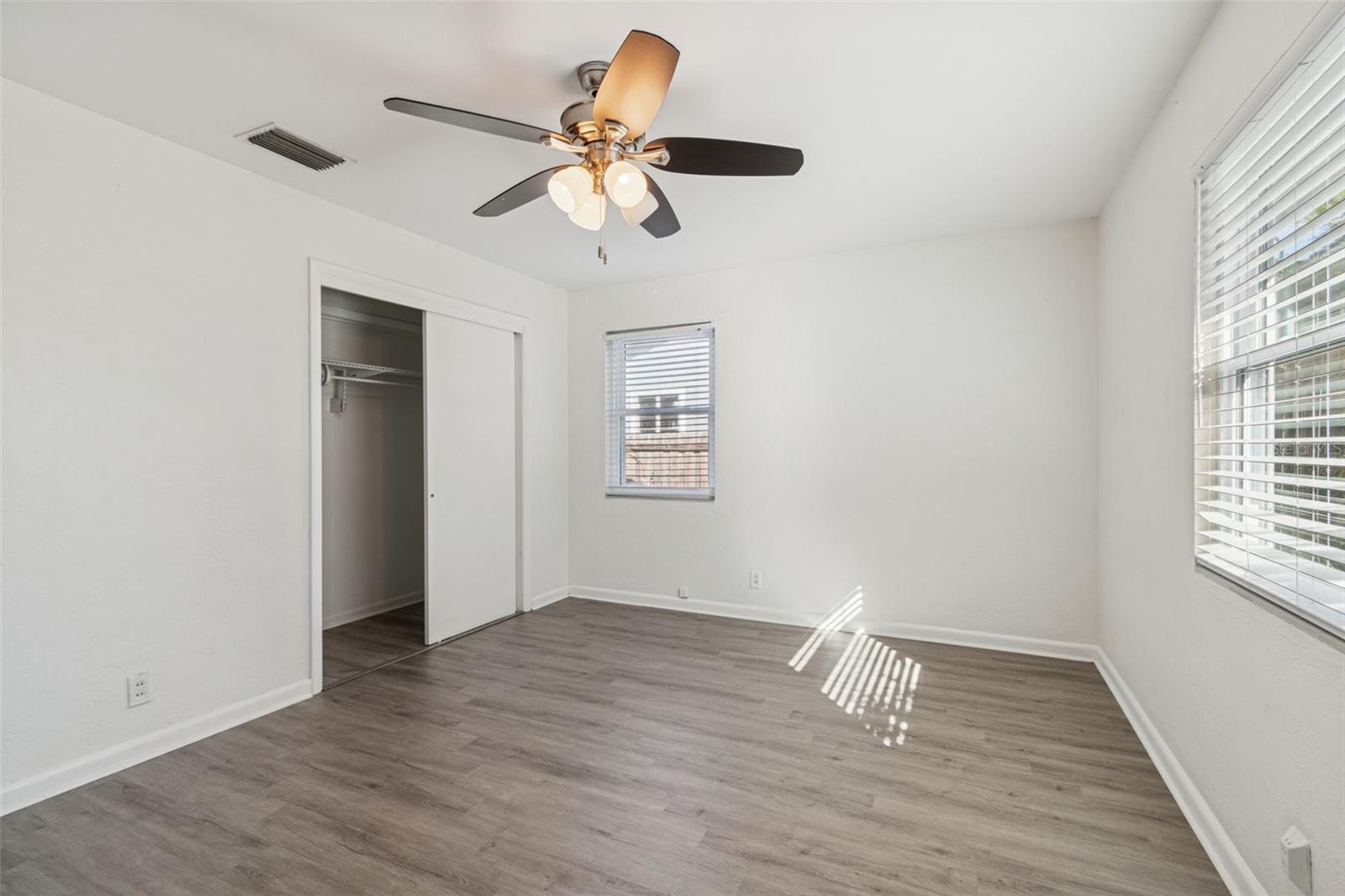 Image 29 of 52 For 2900 49th Street N