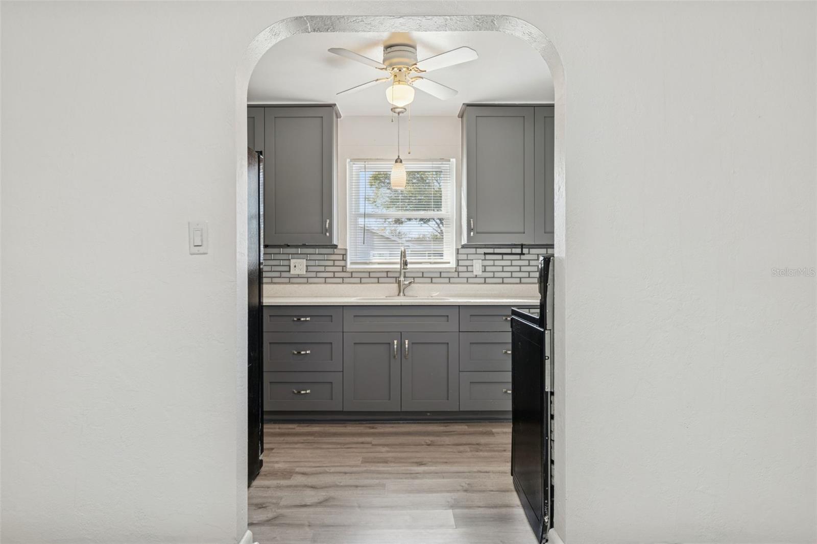 Image 9 of 52 For 2900 49th Street N