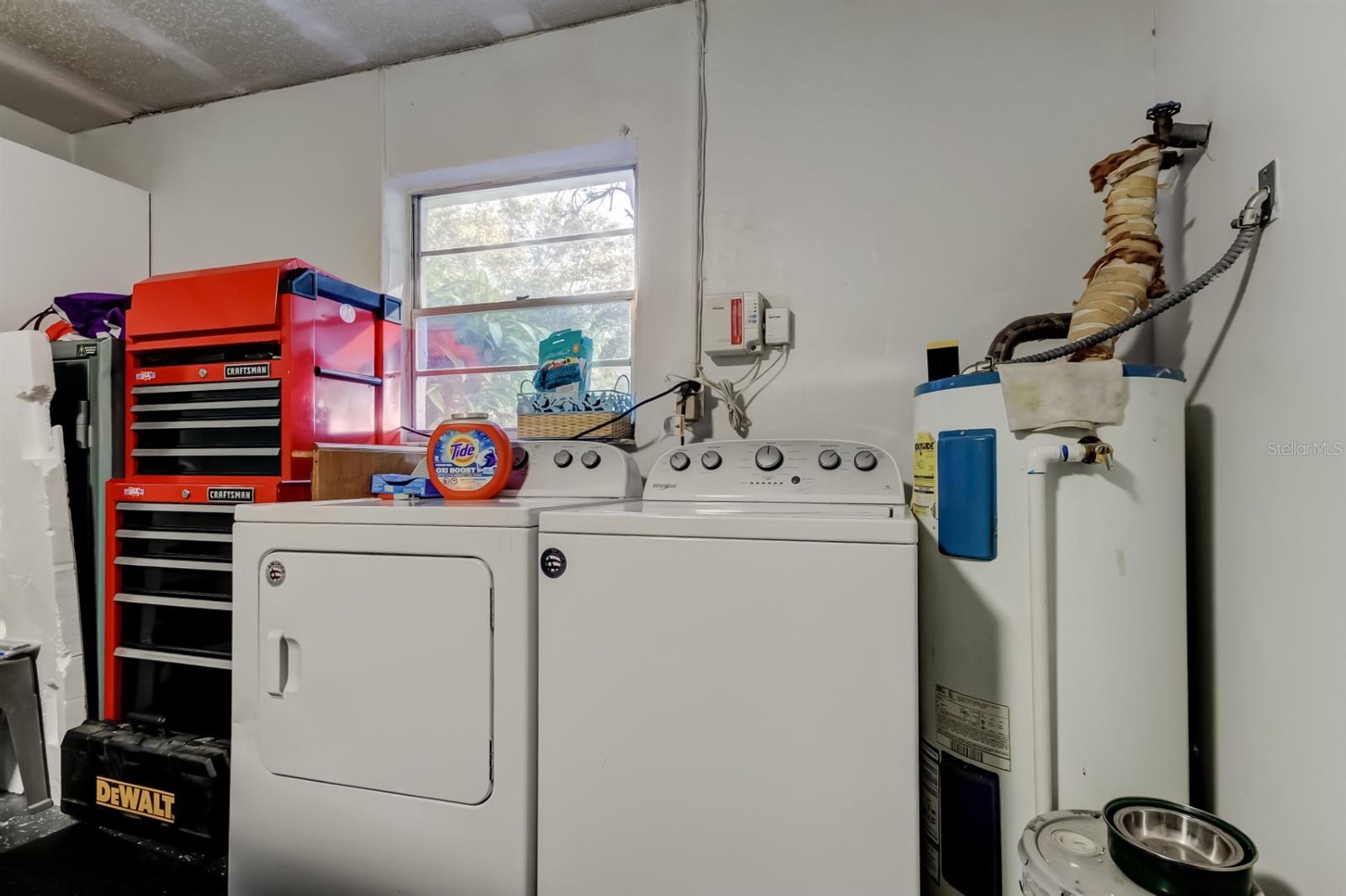 Image 24 of 40 For 39748 Meadowood Loop