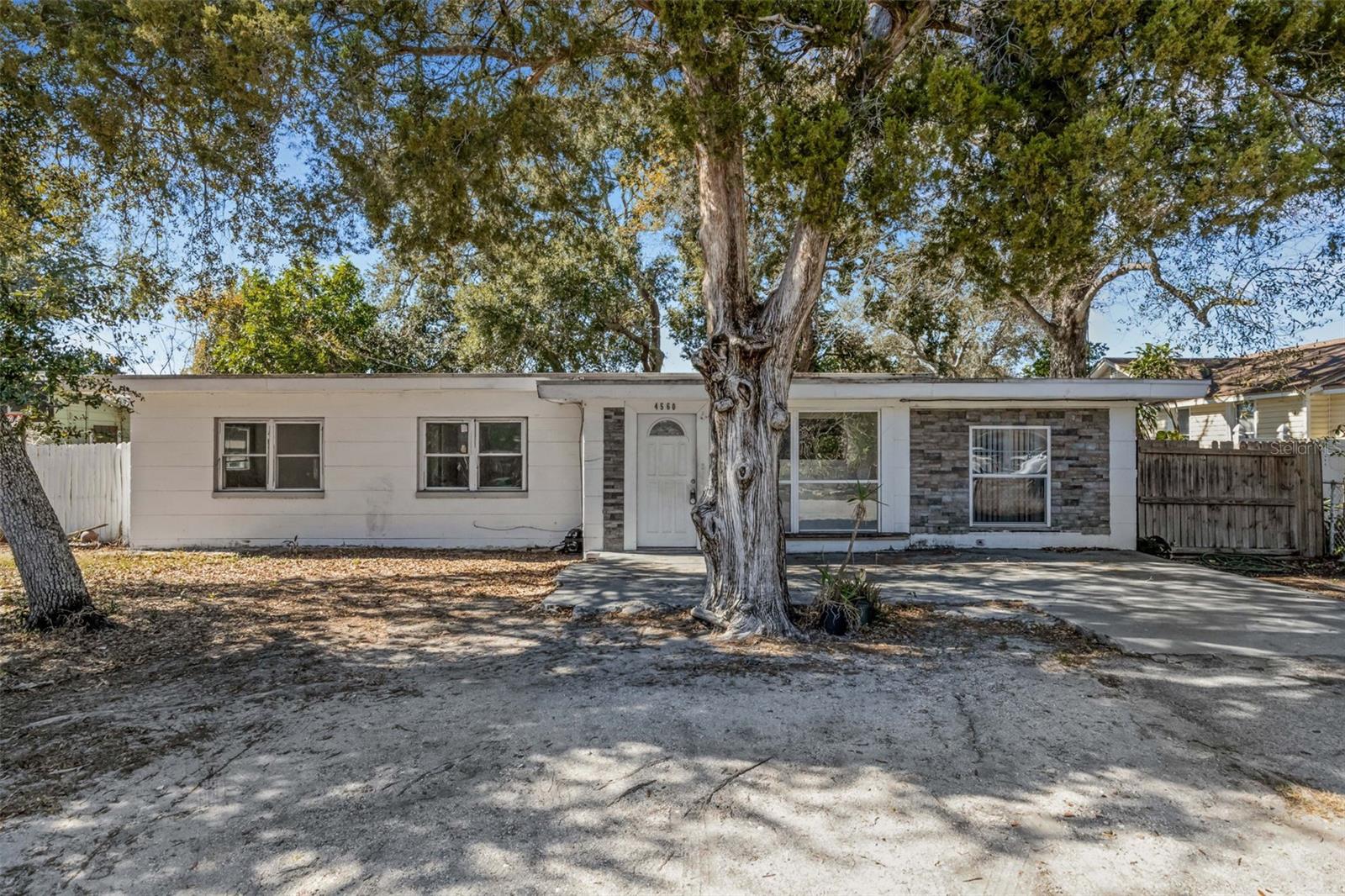 Details for 4560 68th Street N, ST PETERSBURG, FL 33709