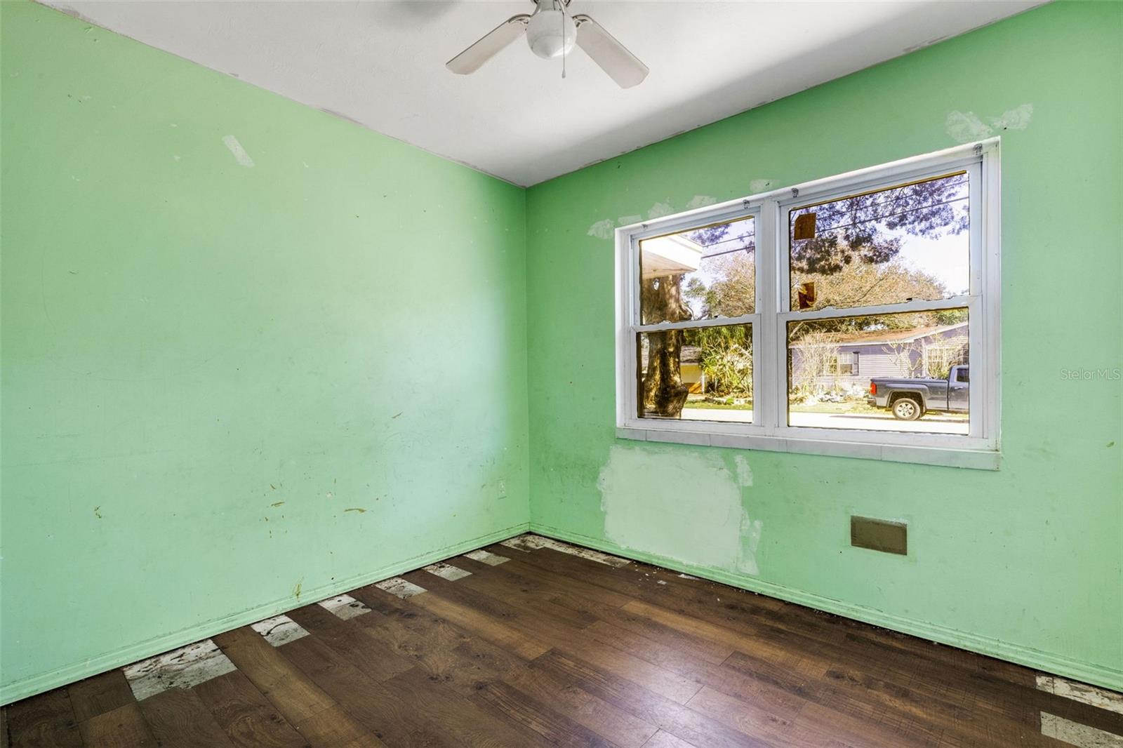 Image 18 of 32 For 4560 68th Street N