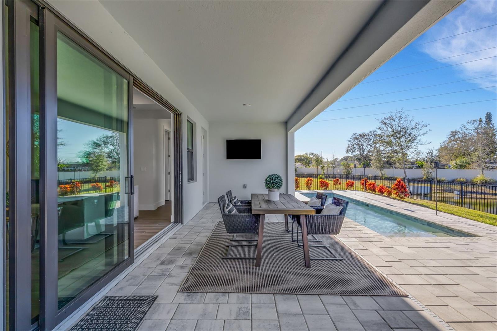 Image 43 of 83 For 2524 Cobalt Shores Lane