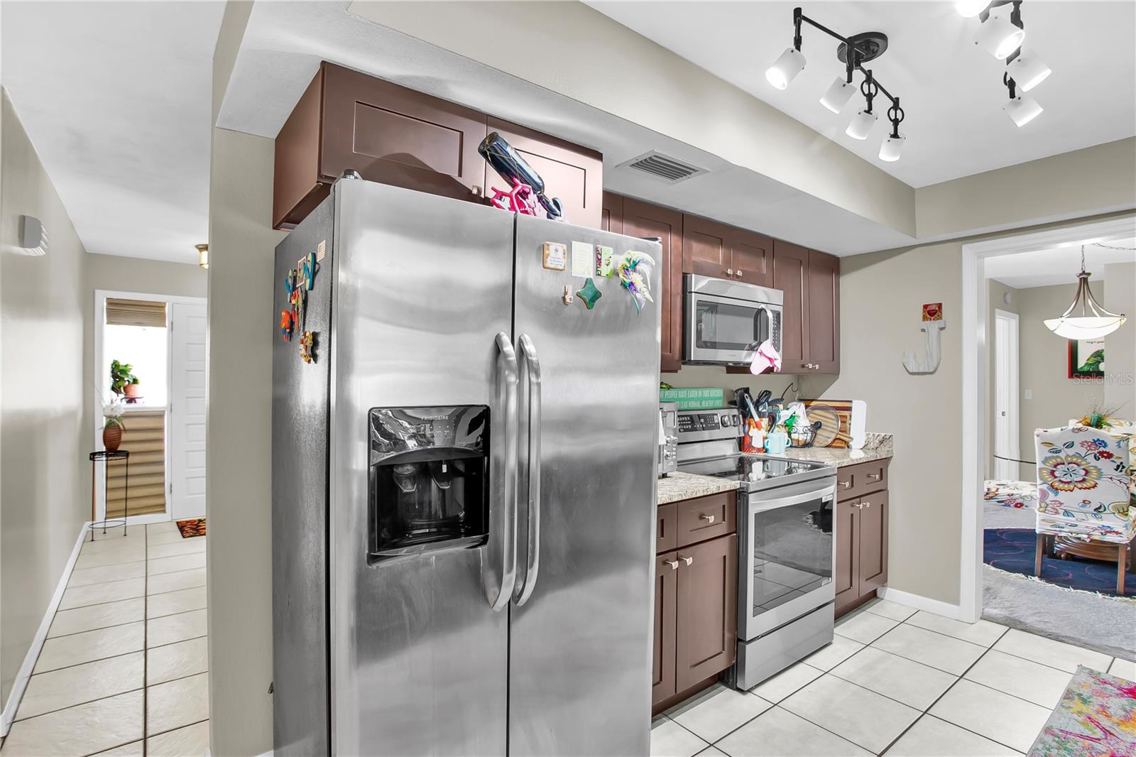 Image 10 of 48 For 855 Fountainhead Drive