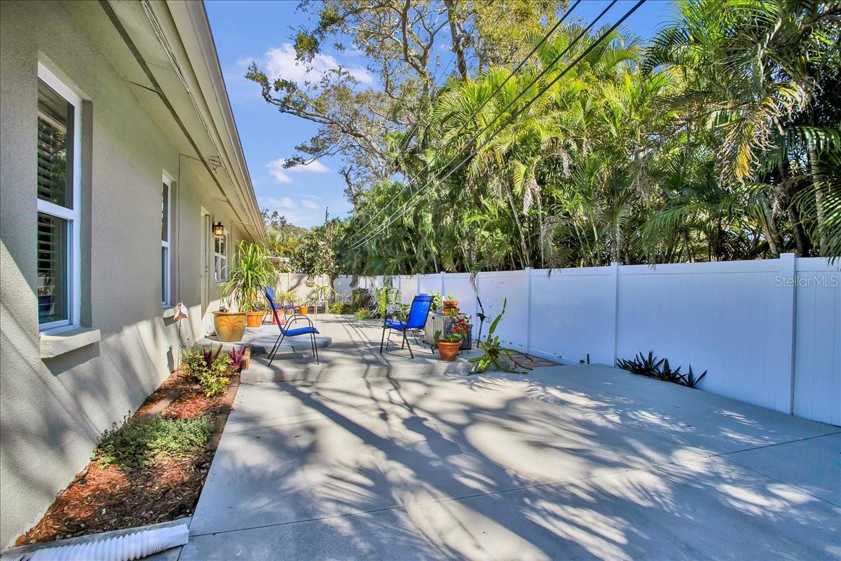 Image 41 of 48 For 855 Fountainhead Drive