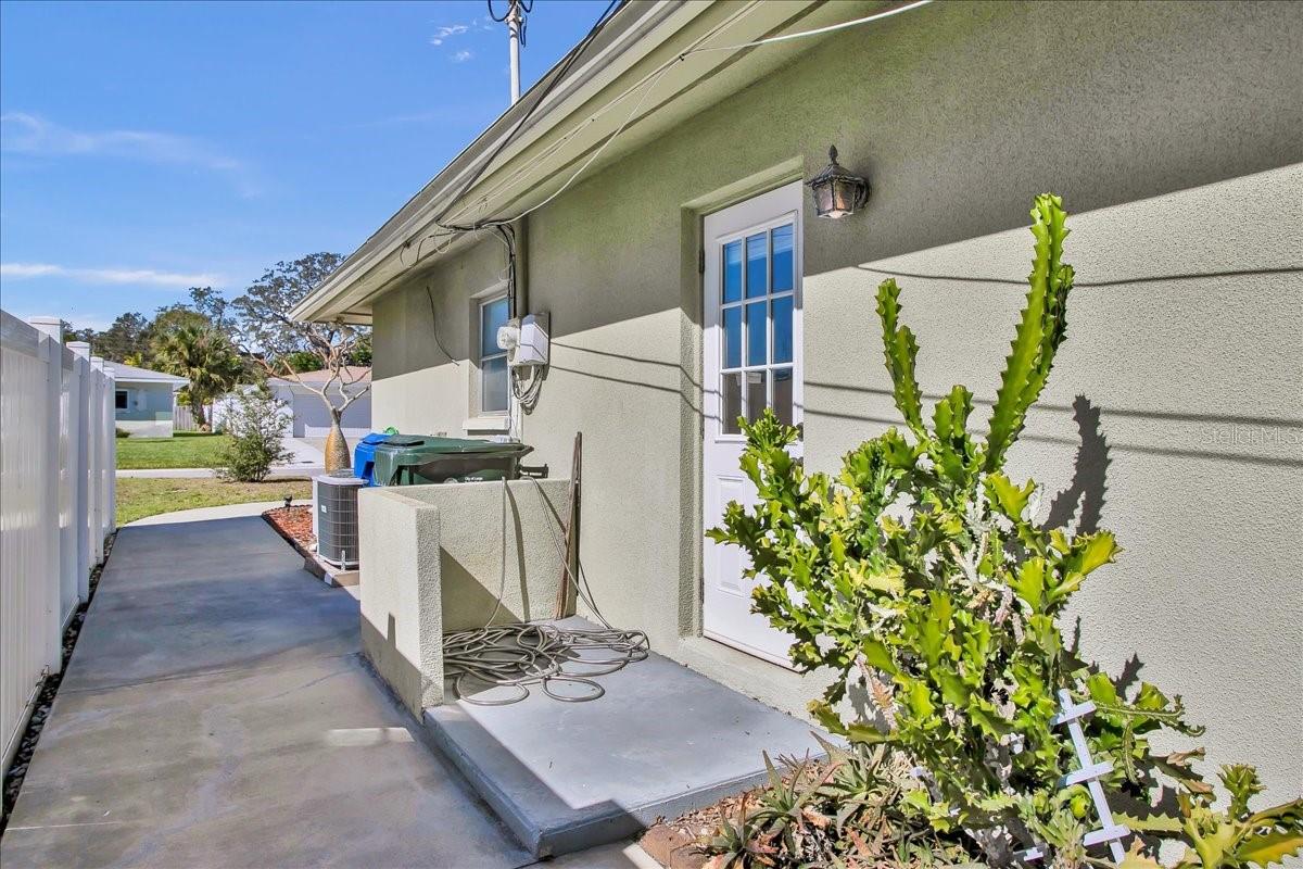 Image 42 of 48 For 855 Fountainhead Drive