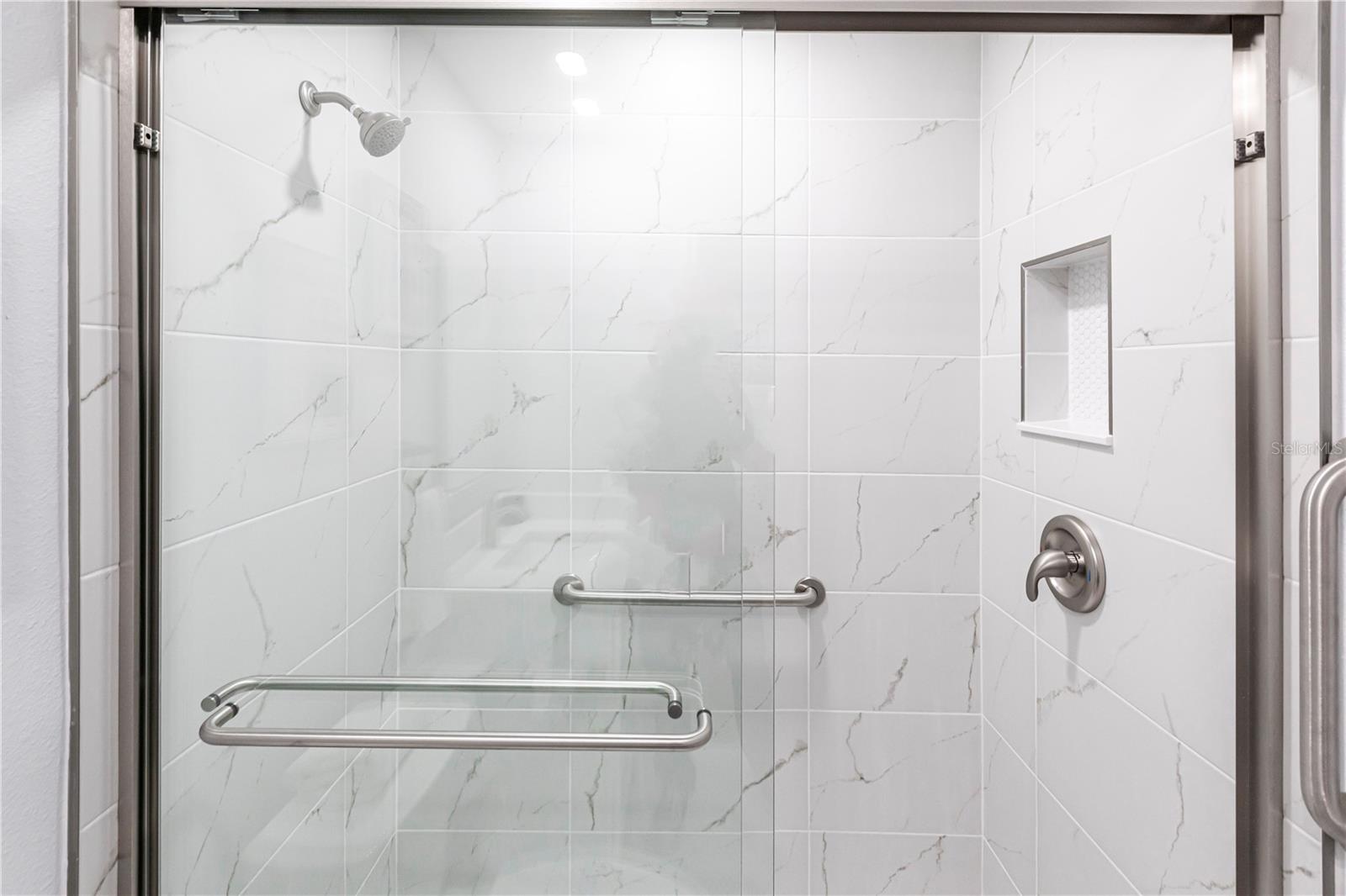 Image 12 of 14 For 6020 Midnight Pass Road 30