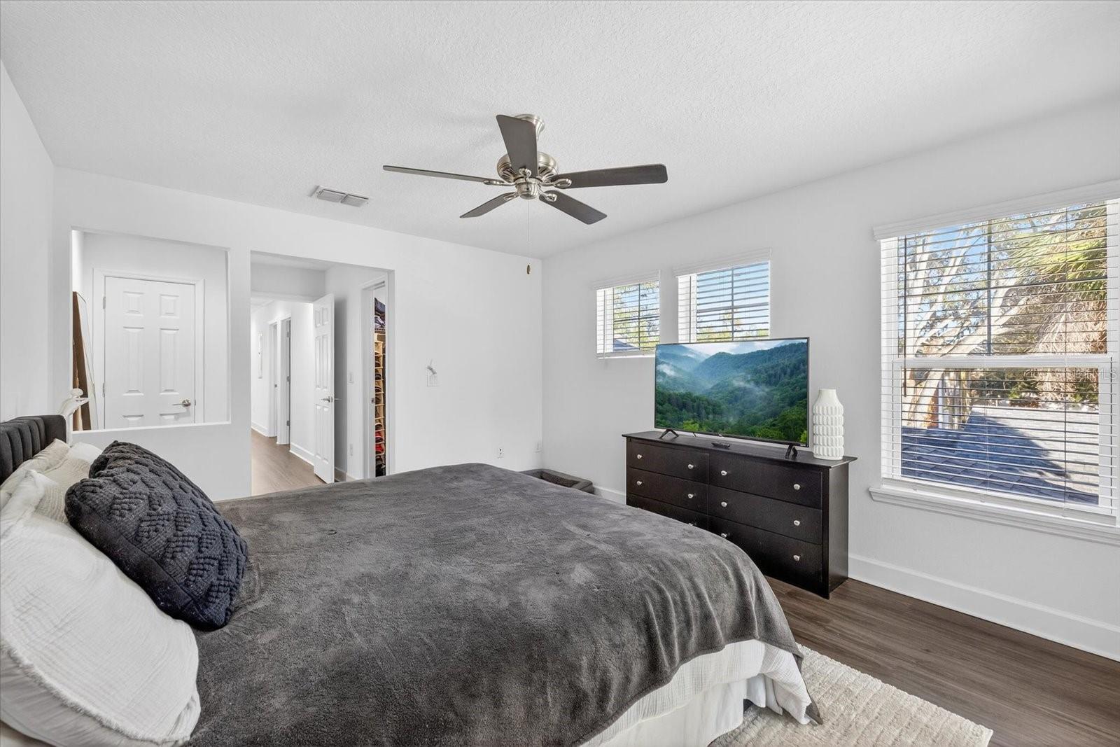 Image 25 of 42 For 115 Broad Street 2