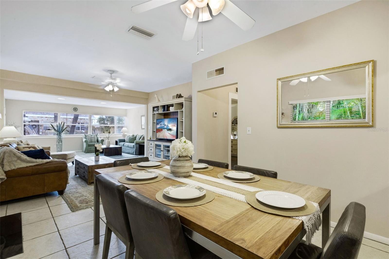 Image 3 of 47 For 18 Heilwood Street