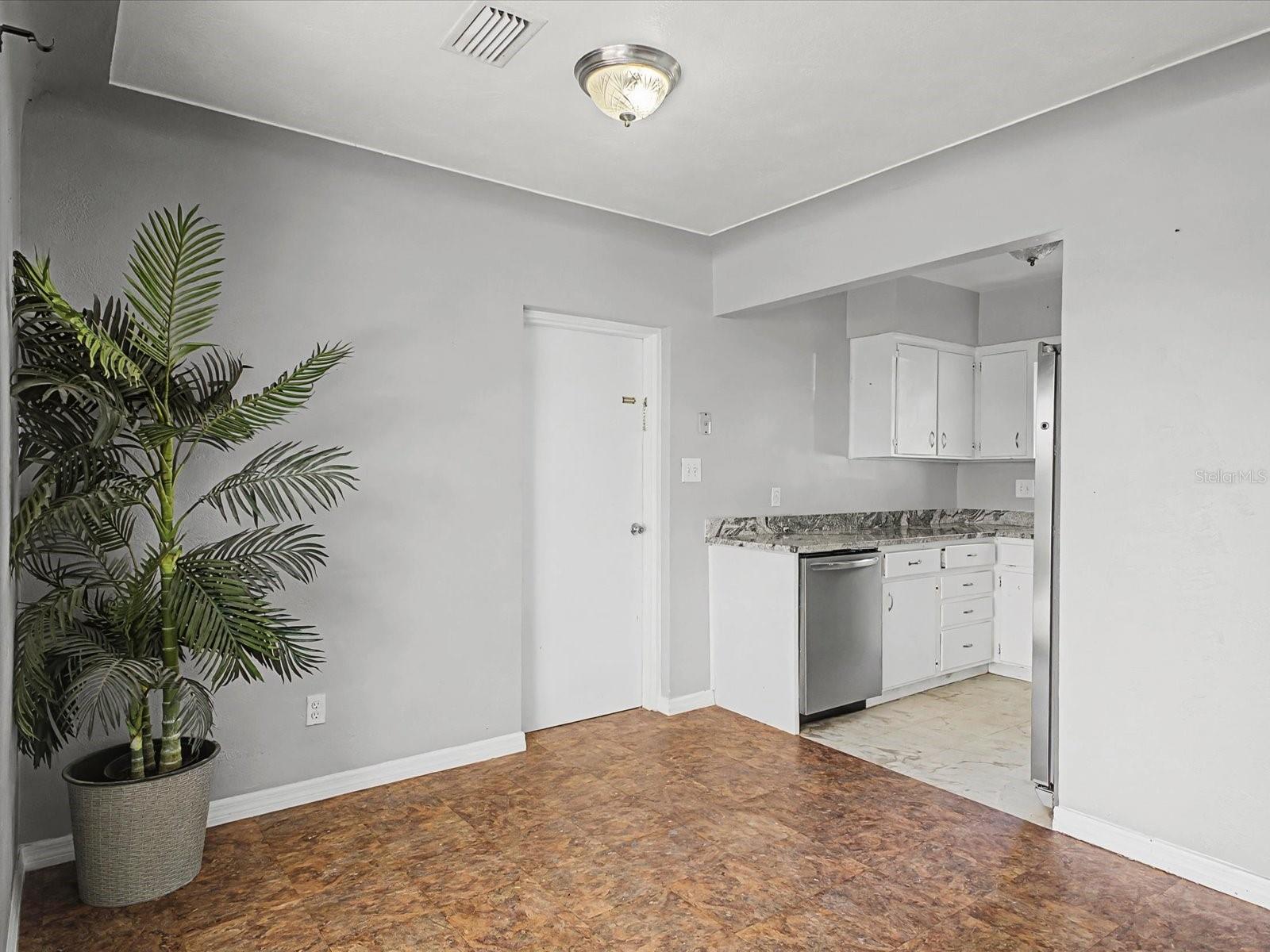 Image 10 of 43 For 9828 49th Avenue N