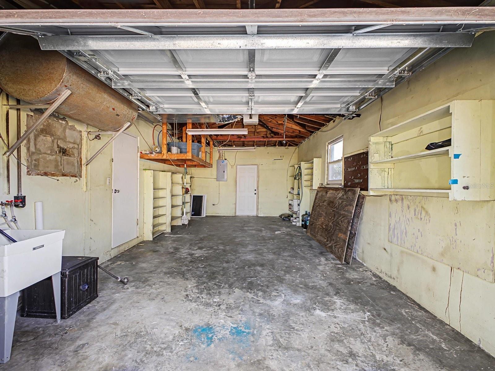 Image 21 of 43 For 9828 49th Avenue N