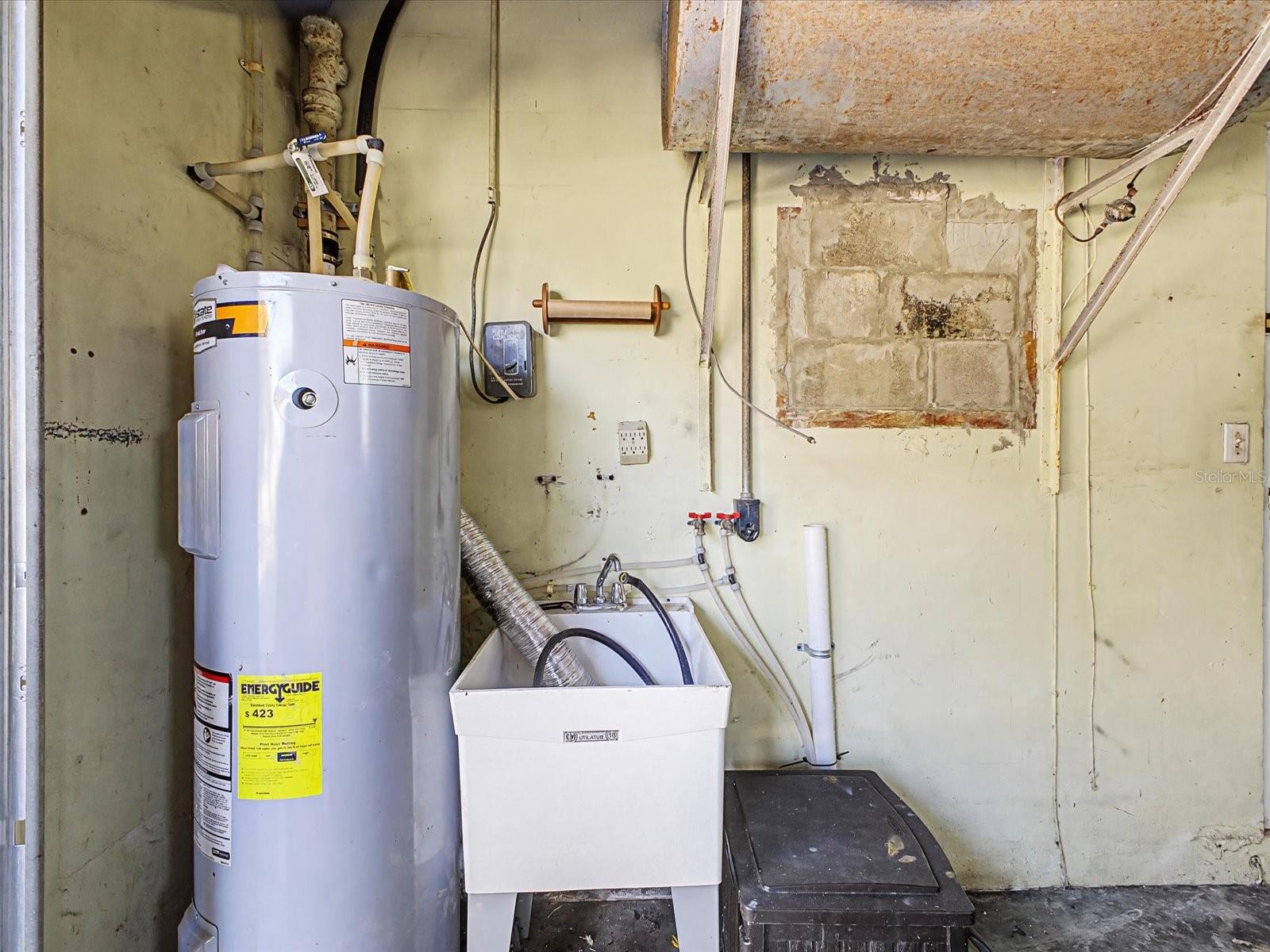 Image 22 of 43 For 9828 49th Avenue N