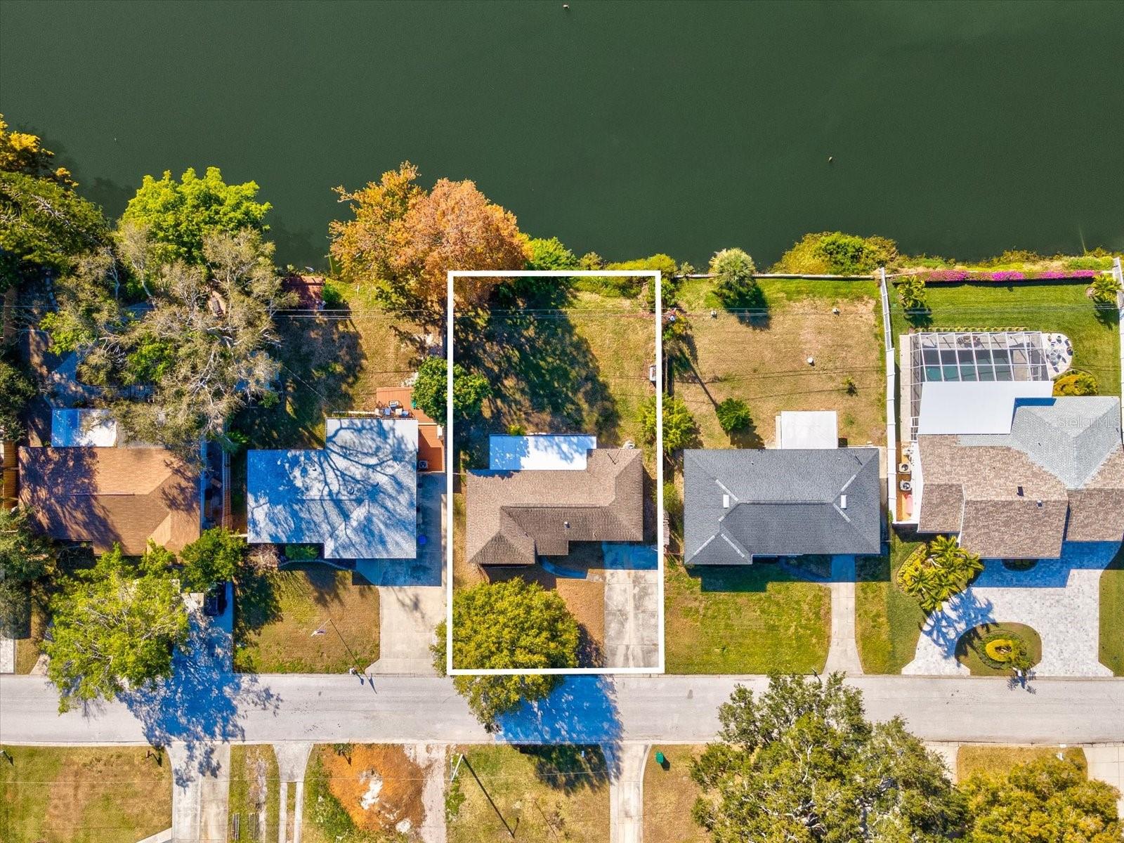 Image 30 of 43 For 9828 49th Avenue N