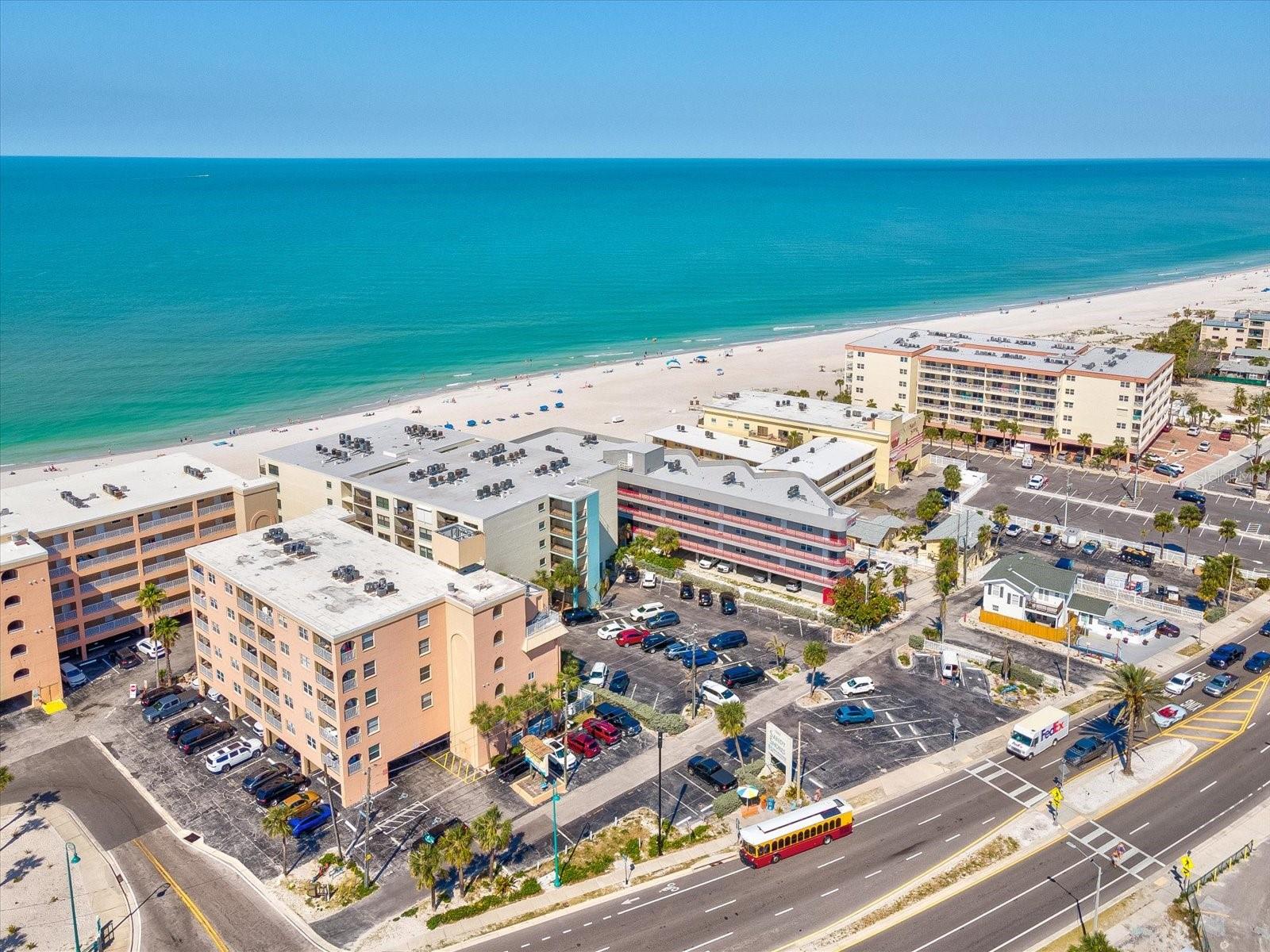 Image 38 of 43 For 9828 49th Avenue N