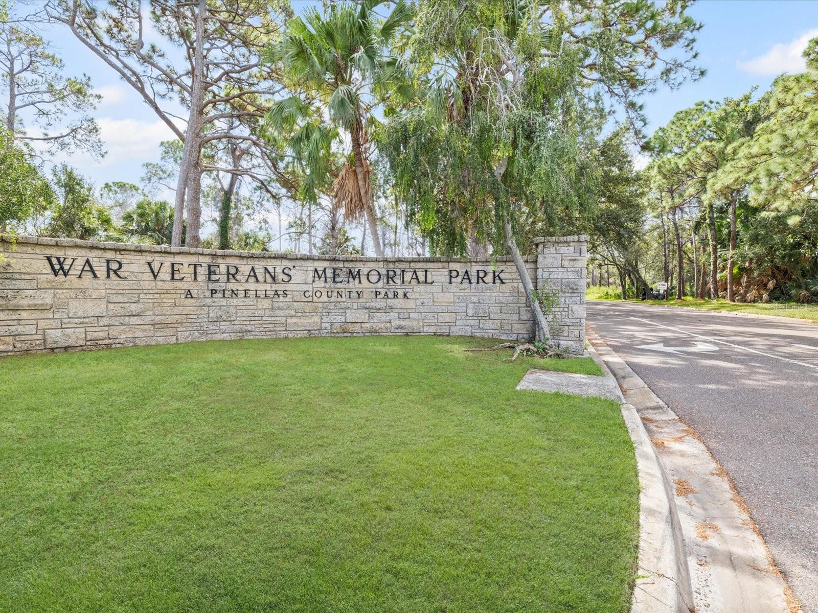 Image 39 of 43 For 9828 49th Avenue N