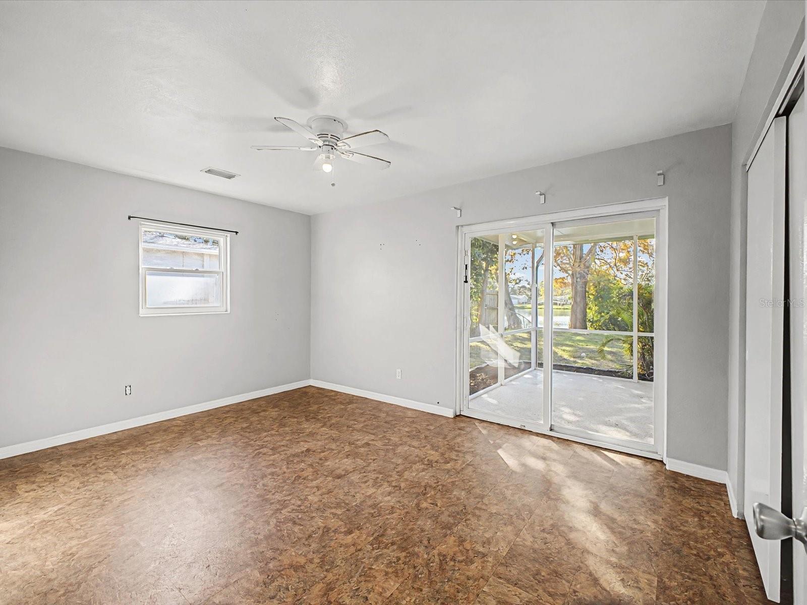 Image 5 of 43 For 9828 49th Avenue N