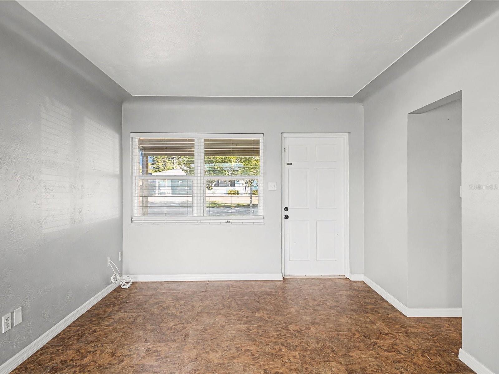 Image 6 of 43 For 9828 49th Avenue N