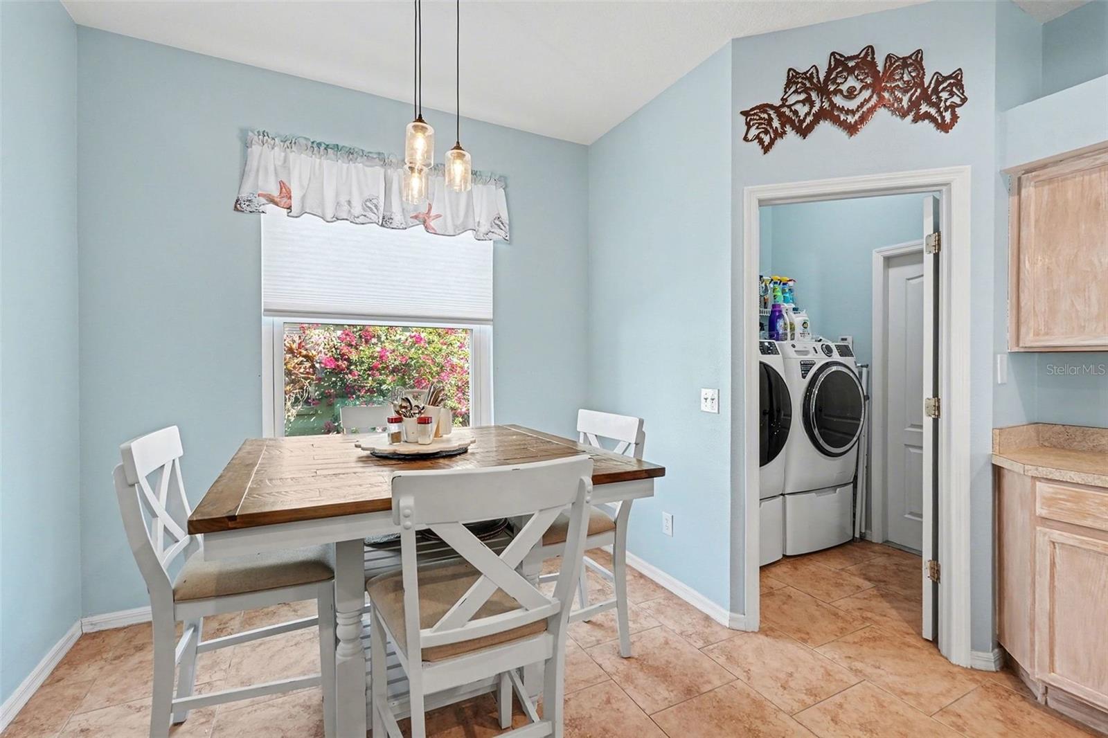 Image 6 of 20 For 12757 Standbridge Drive