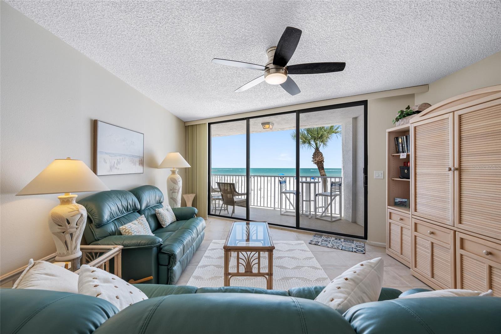 Listing photo id 0 for 13336 Gulf Boulevard 103