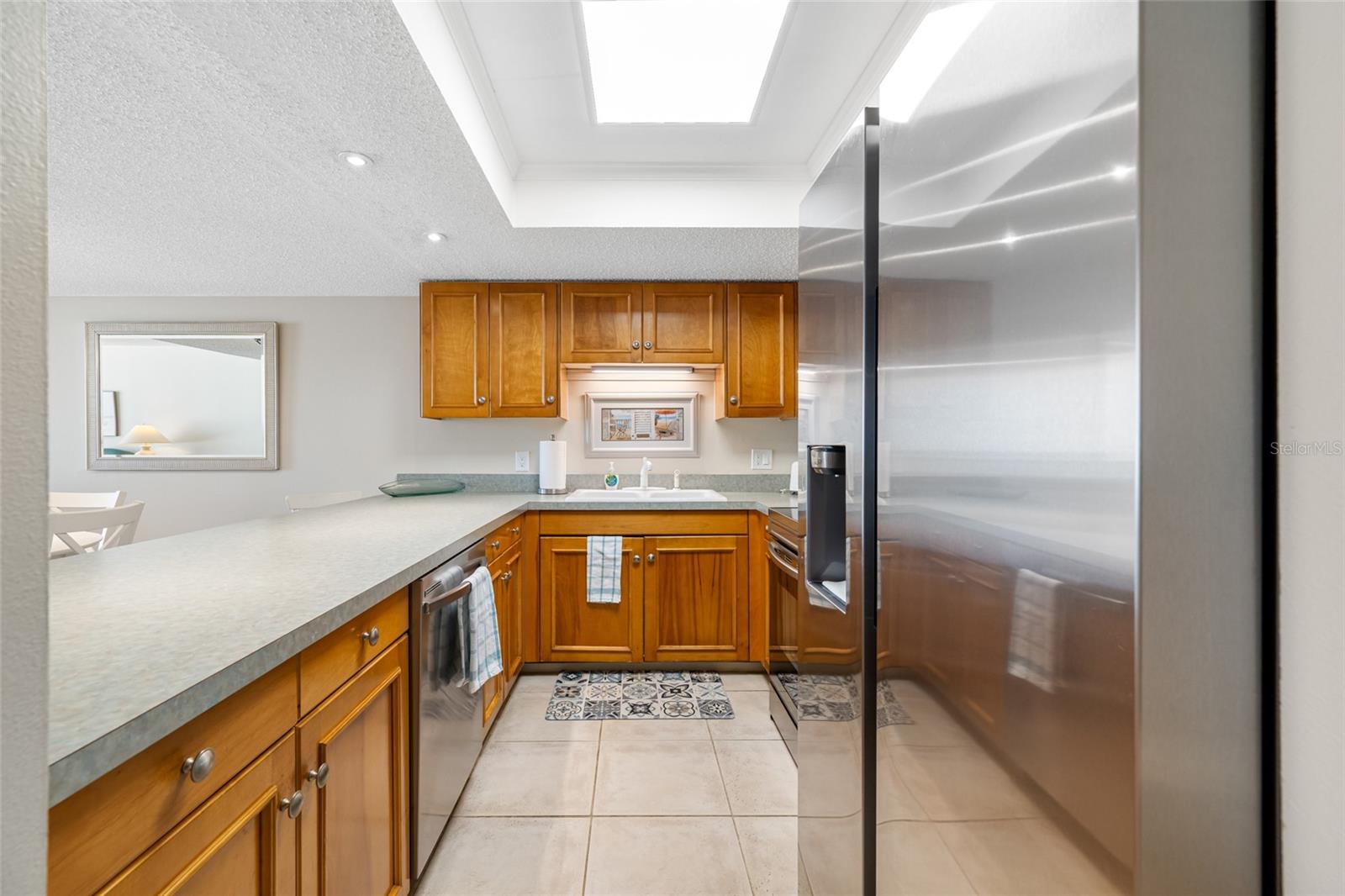 Listing photo id 23 for 13336 Gulf Boulevard 103