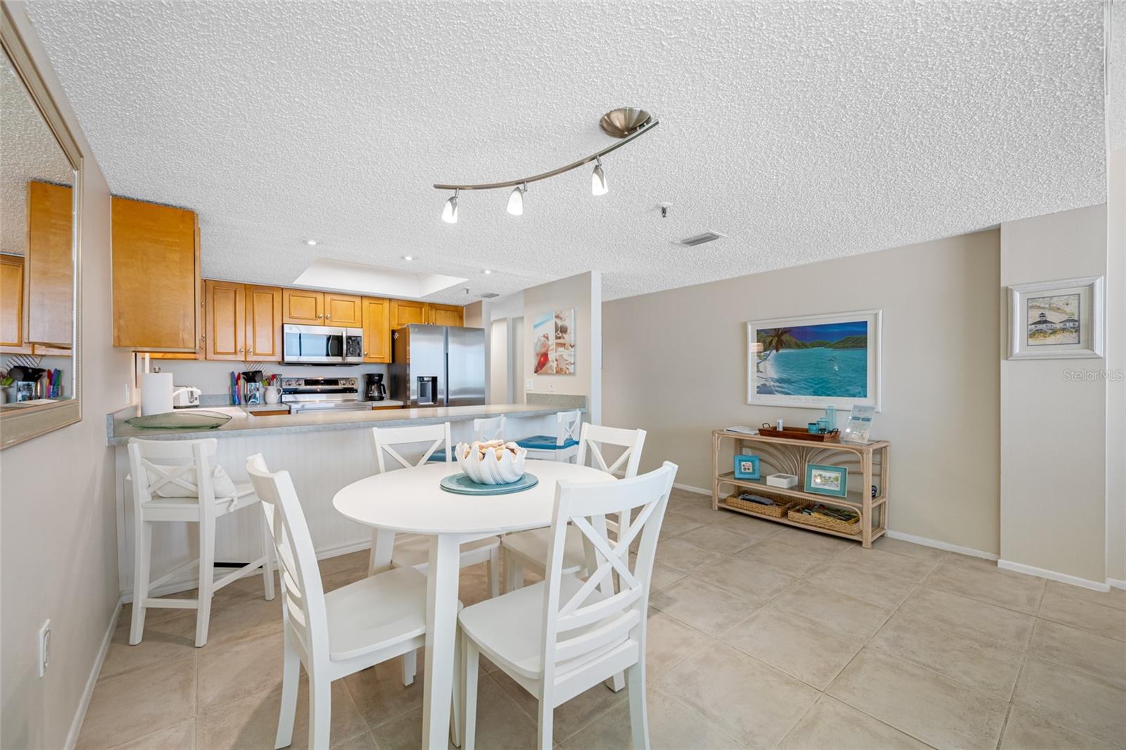 Listing photo id 29 for 13336 Gulf Boulevard 103
