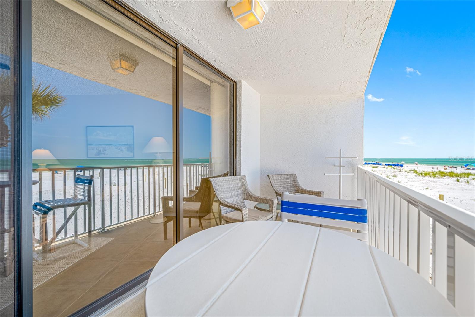 Listing photo id 38 for 13336 Gulf Boulevard 103