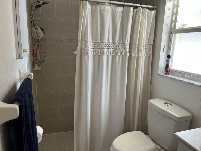 Image 36 of 37 For 1135 Bergen Lane