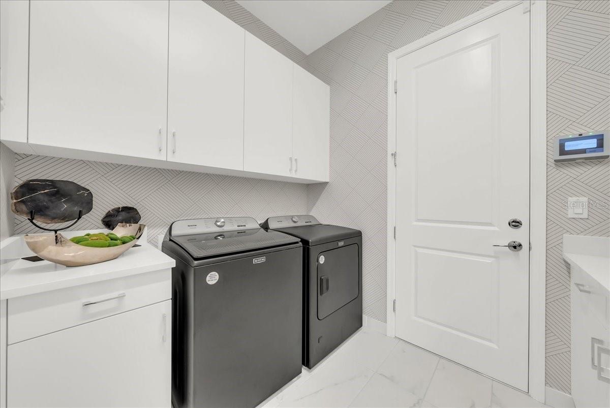 Image 10 of 84 For 11230 Daphne Court