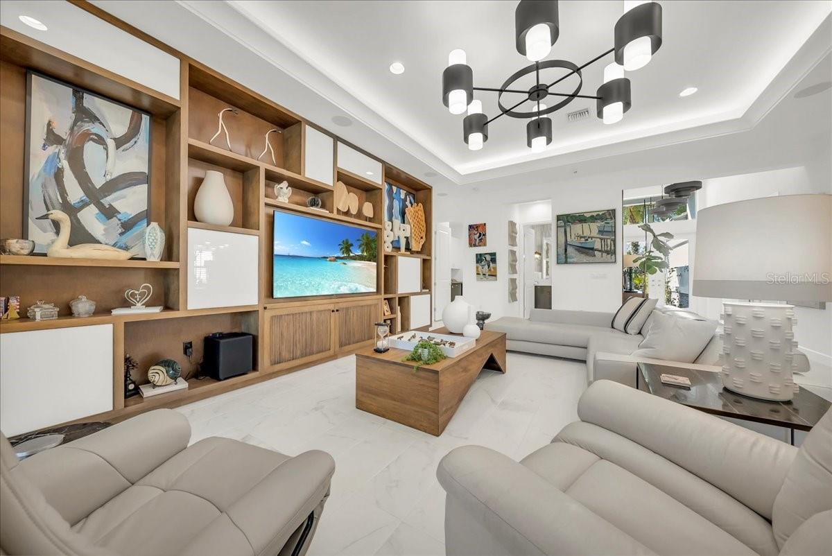 Image 13 of 84 For 11230 Daphne Court