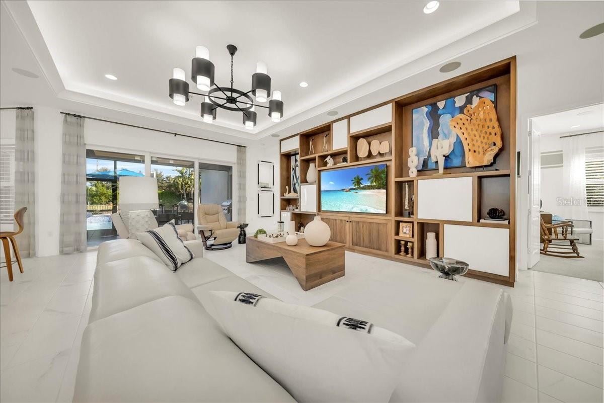 Image 14 of 84 For 11230 Daphne Court