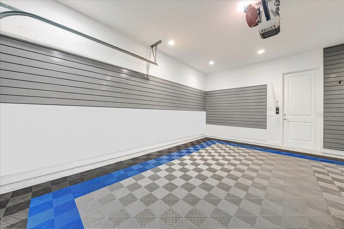 Image 30 of 84 For 11230 Daphne Court