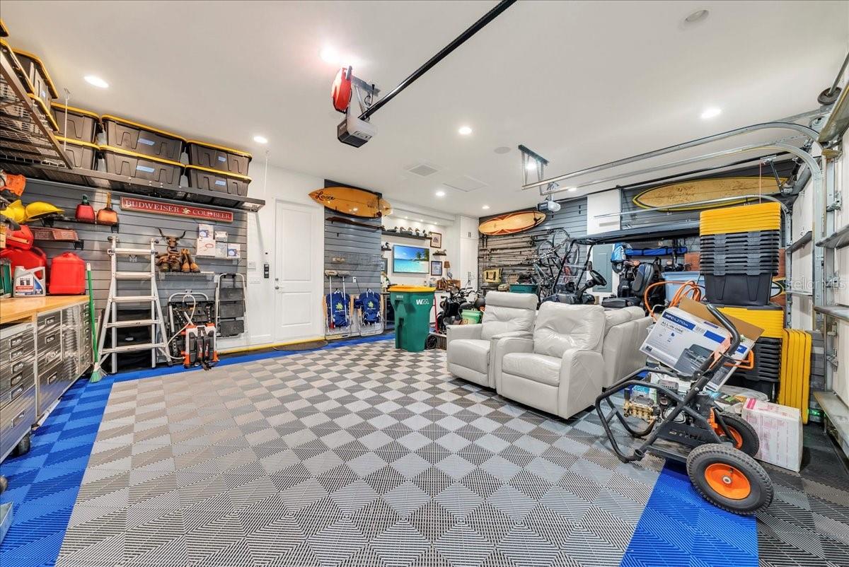 Image 31 of 84 For 11230 Daphne Court