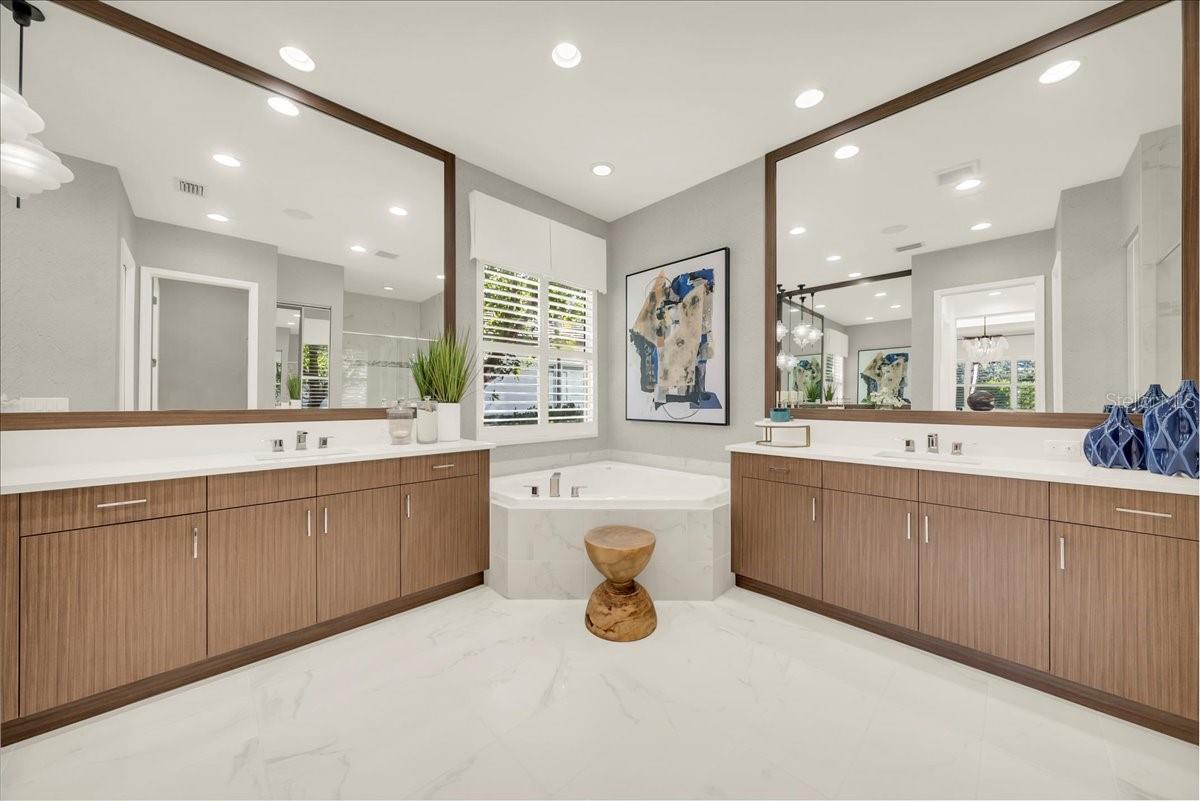 Image 37 of 84 For 11230 Daphne Court