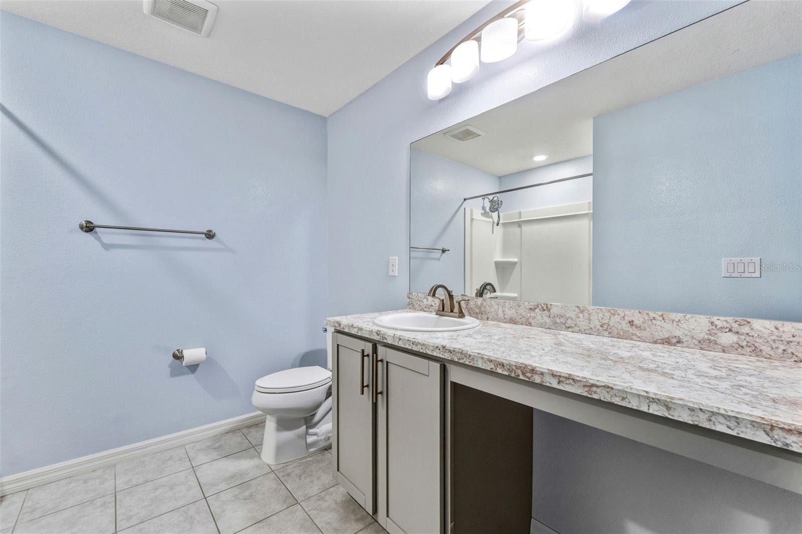 Image 25 of 39 For 7746 Sunshine Bridge Avenue