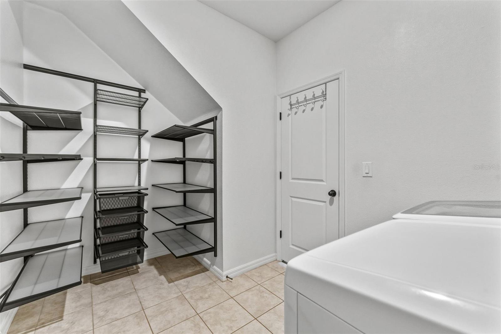 Image 29 of 39 For 7746 Sunshine Bridge Avenue