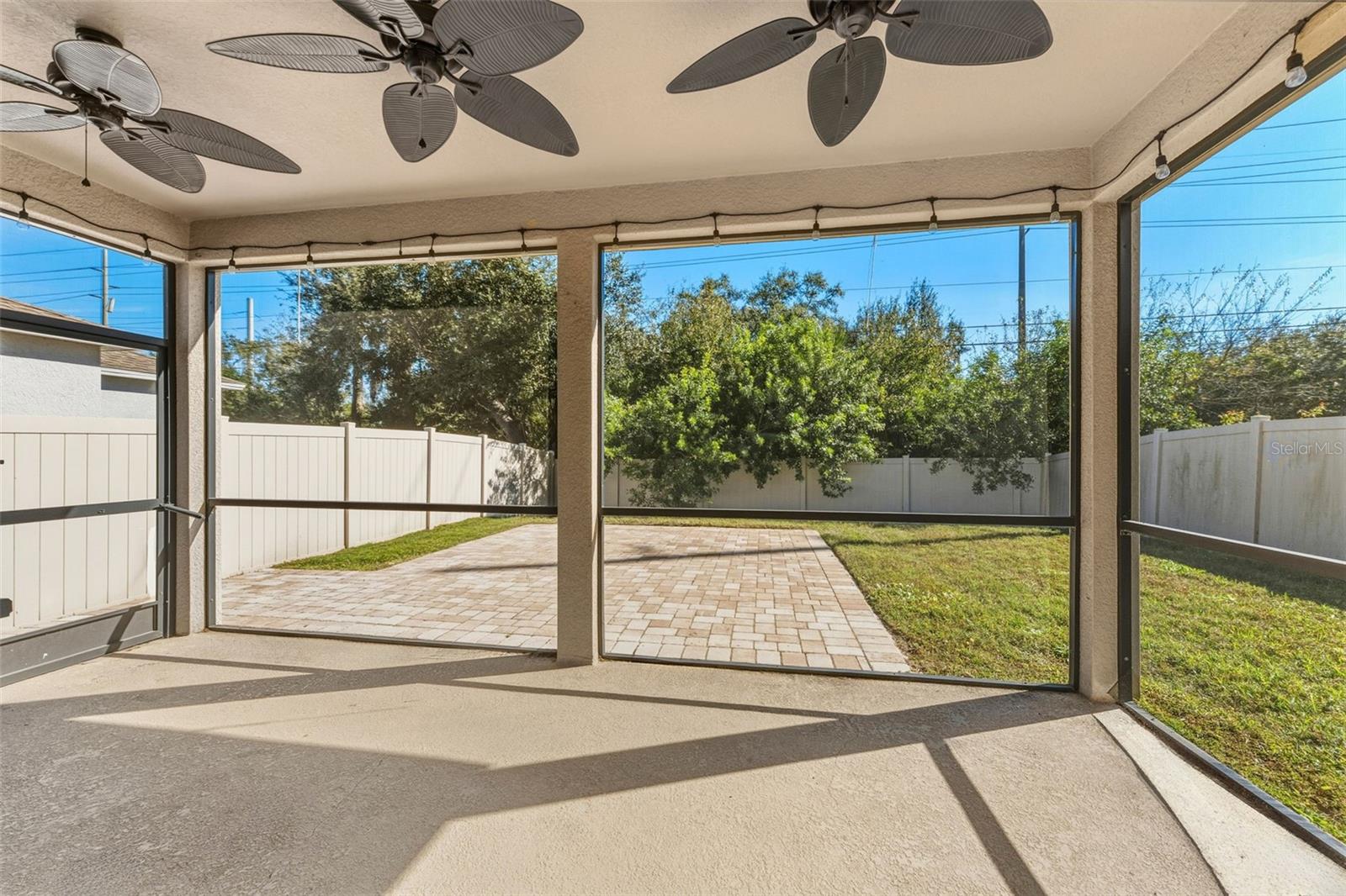 Image 32 of 39 For 7746 Sunshine Bridge Avenue