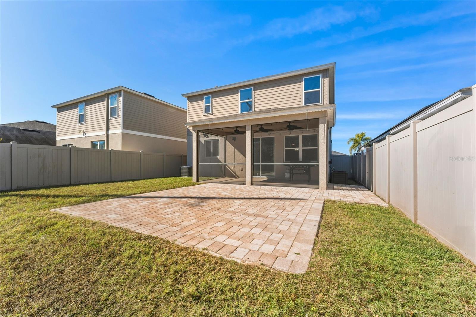 Image 33 of 39 For 7746 Sunshine Bridge Avenue