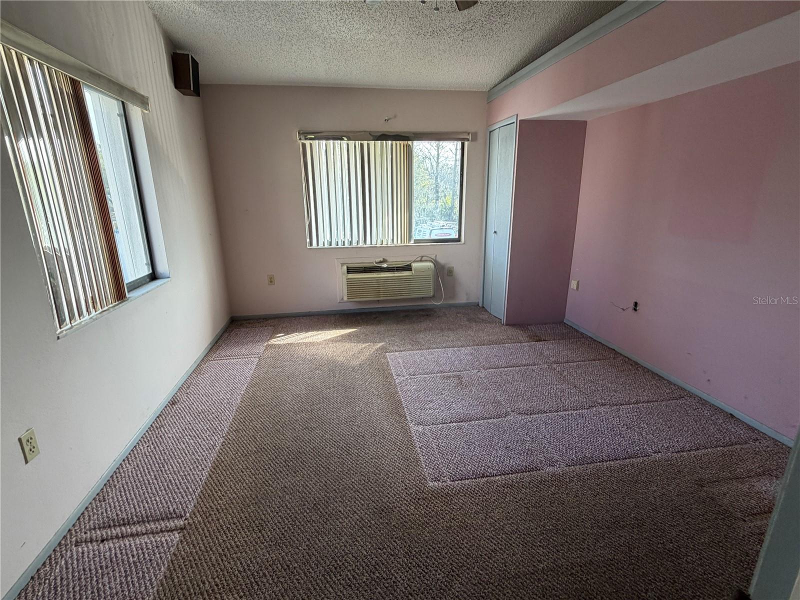 Image 6 of 13 For 20893 Haulover Cove 16