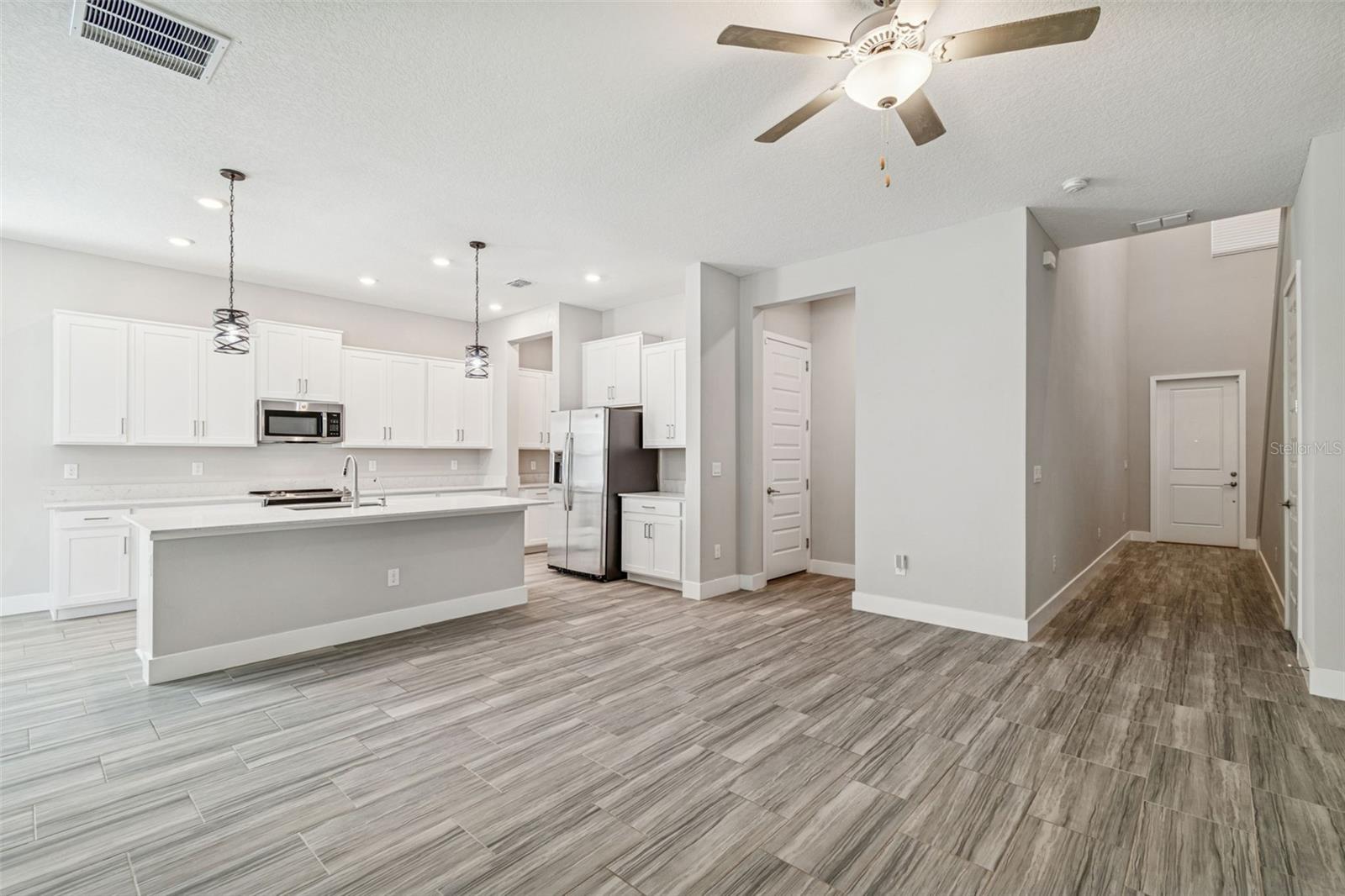 Image 6 of 29 For 7608 Juanita Street