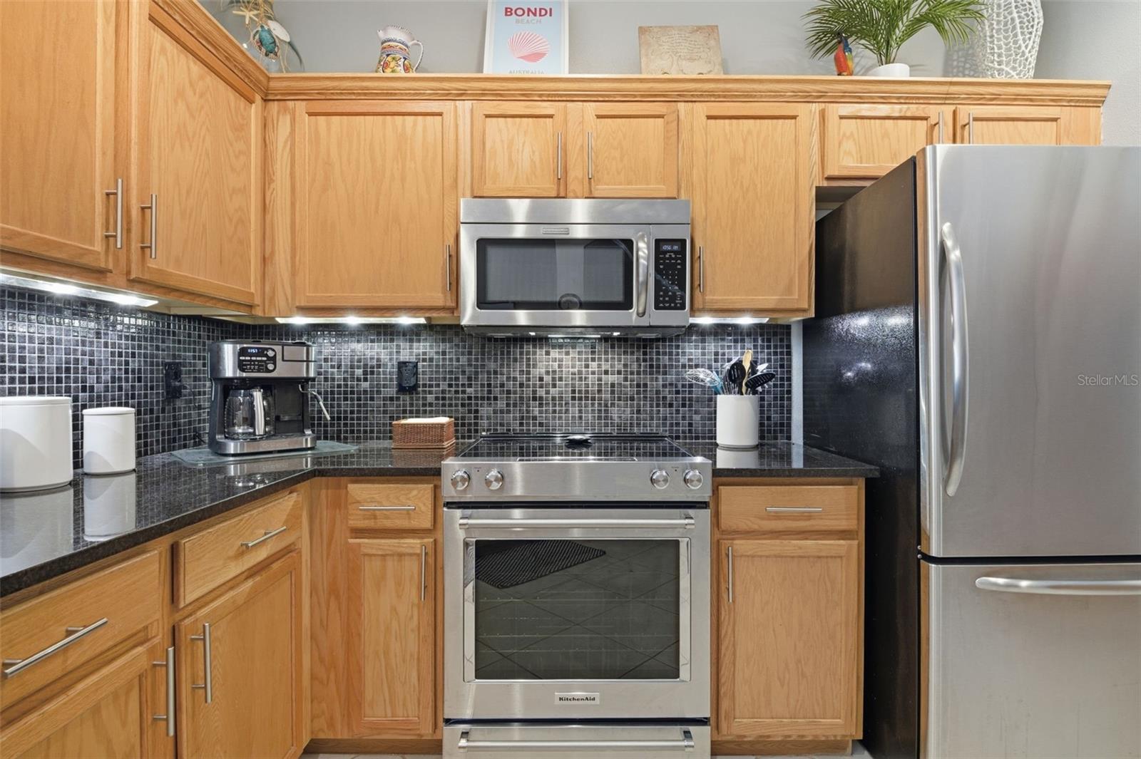 Listing photo id 8 for 11125 Kapok Grand Circle