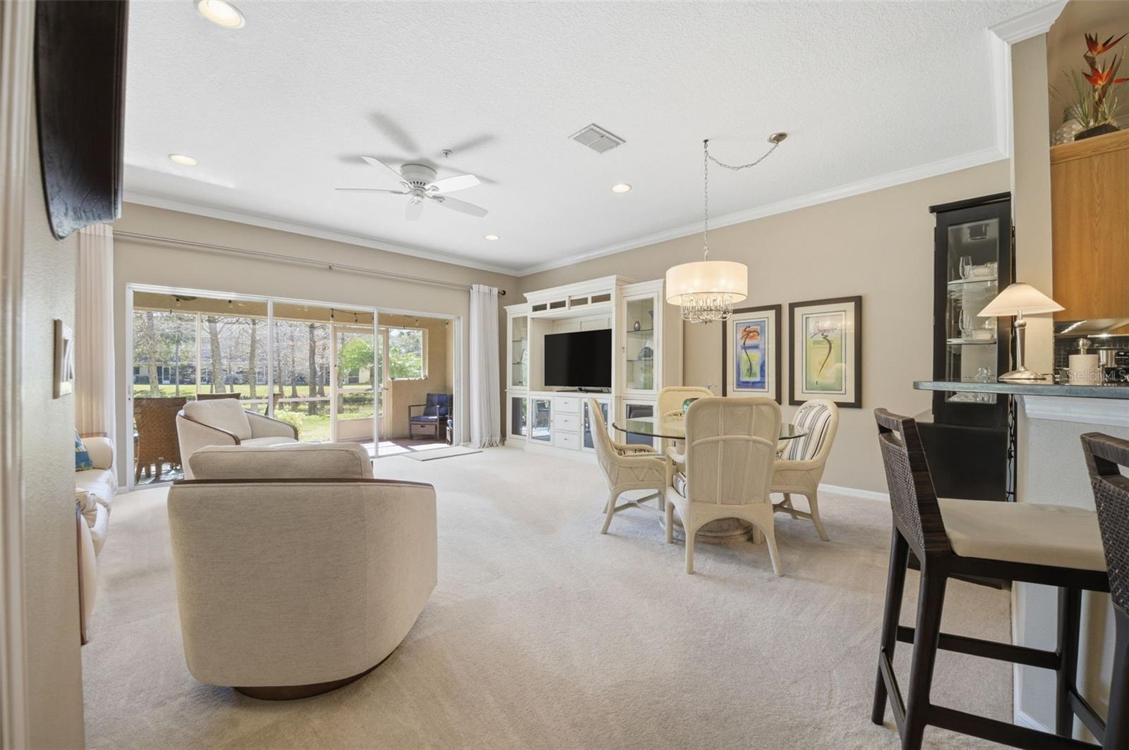 Listing photo id 10 for 11125 Kapok Grand Circle