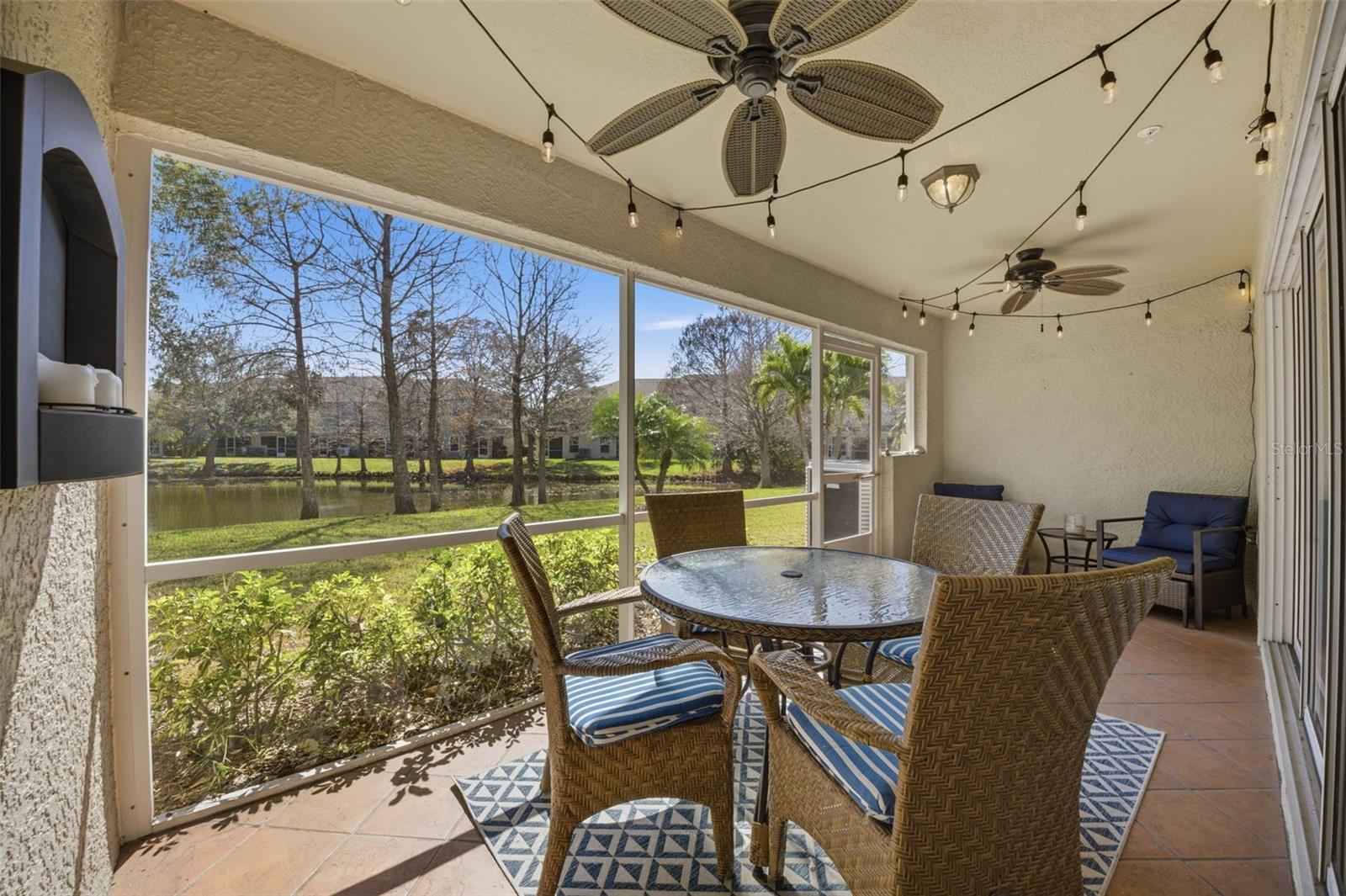 Listing photo id 28 for 11125 Kapok Grand Circle