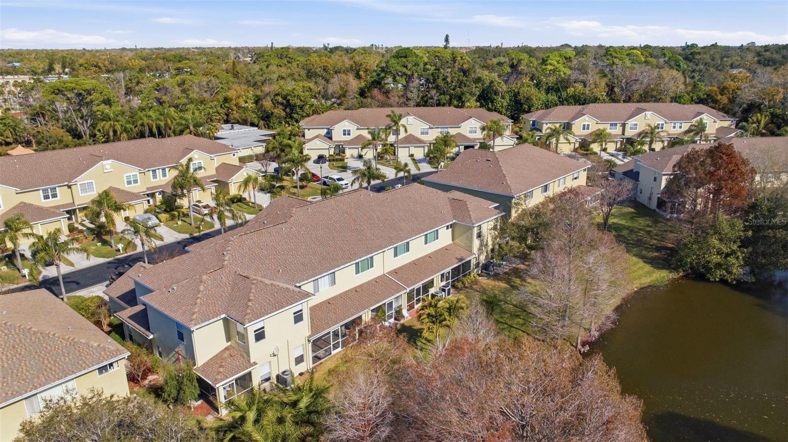 Listing photo id 35 for 11125 Kapok Grand Circle