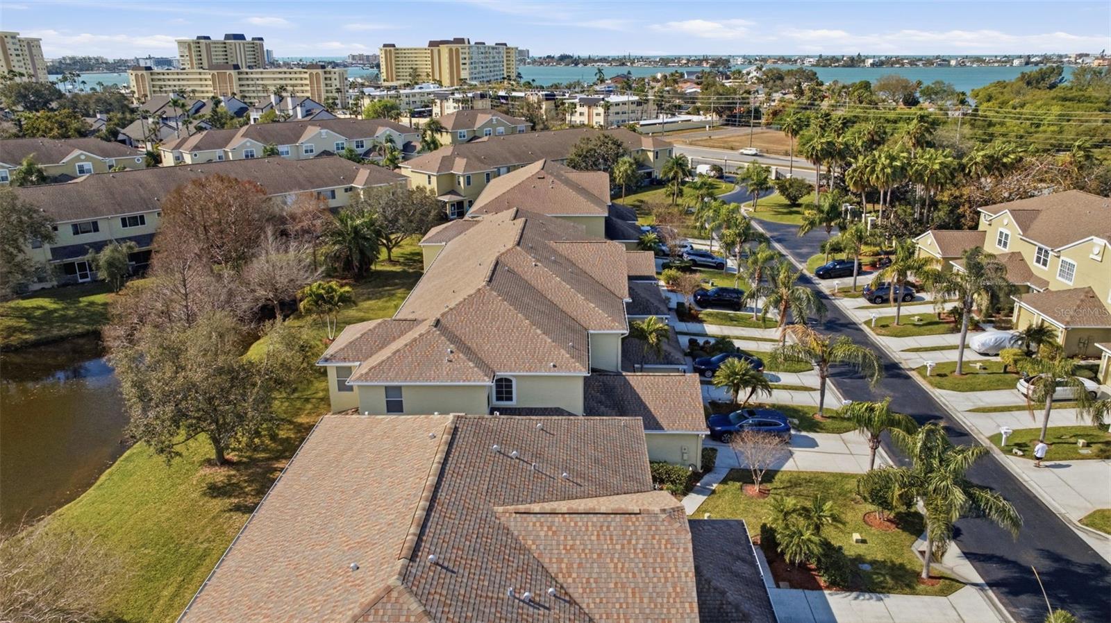 Listing photo id 37 for 11125 Kapok Grand Circle