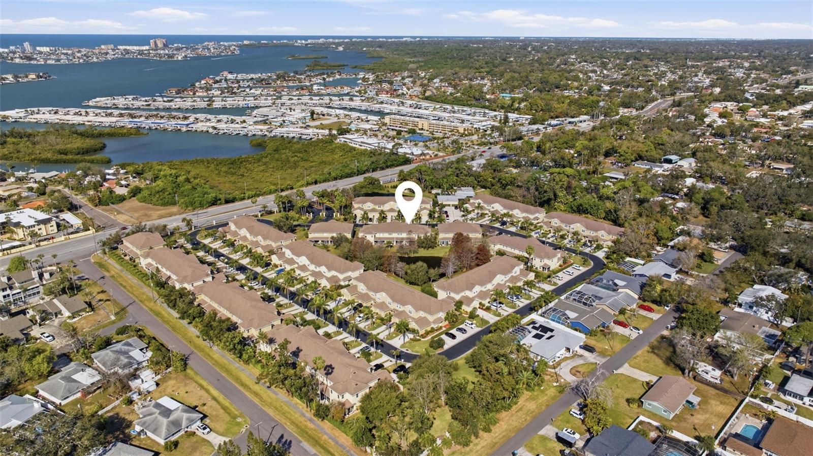 Listing photo id 40 for 11125 Kapok Grand Circle