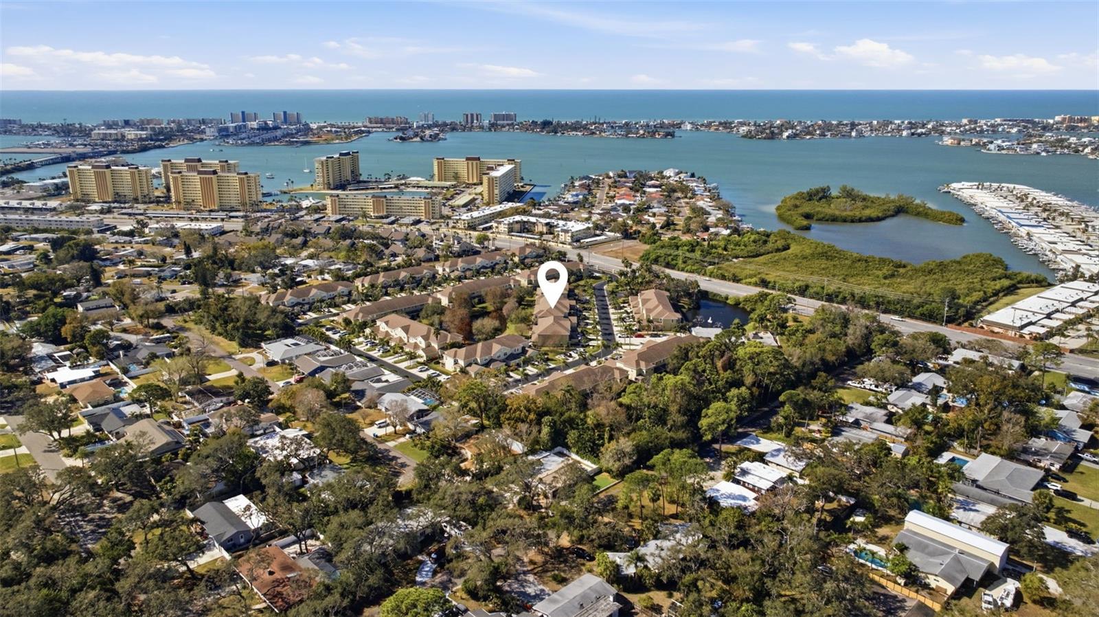 Listing photo id 41 for 11125 Kapok Grand Circle